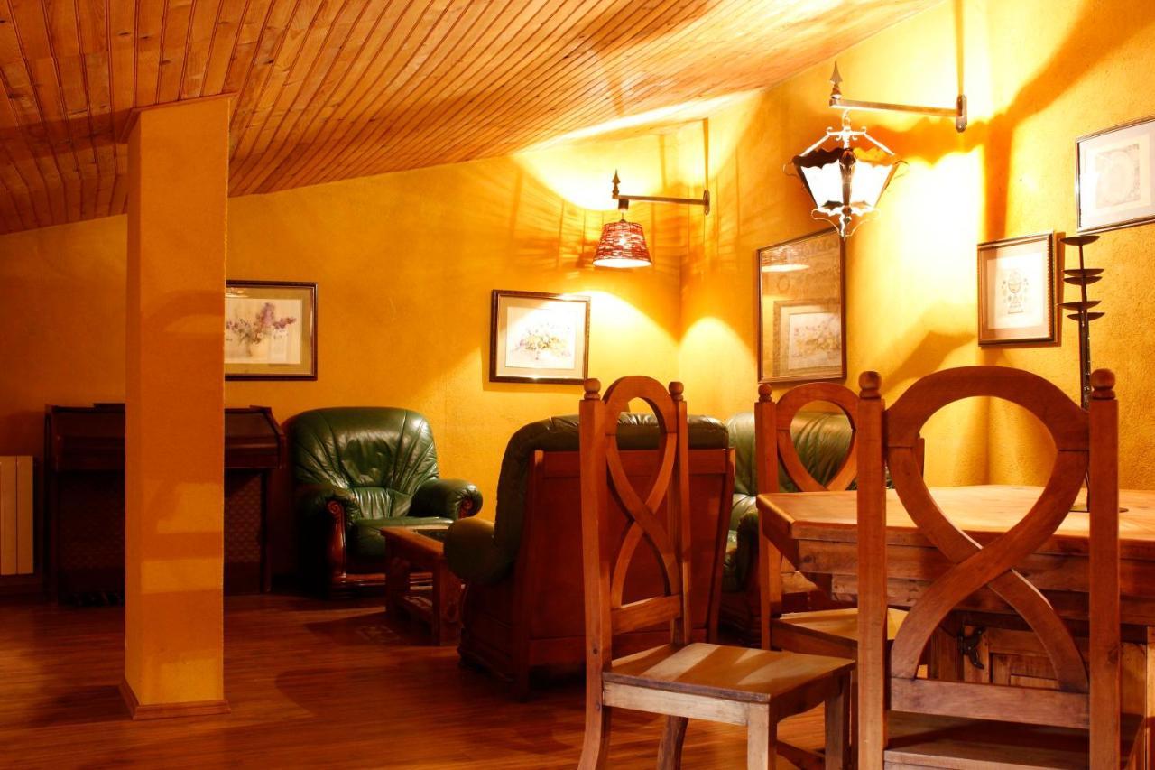 Hostatgeria Sant Jaume Otel Corachar Dış mekan fotoğraf